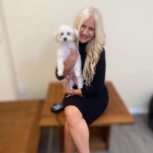 Meet your Posher, Jasmina